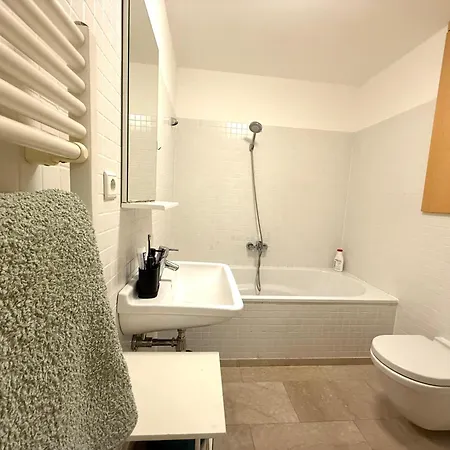 Minimalist Cozy Escape By O2 Arena プラハ